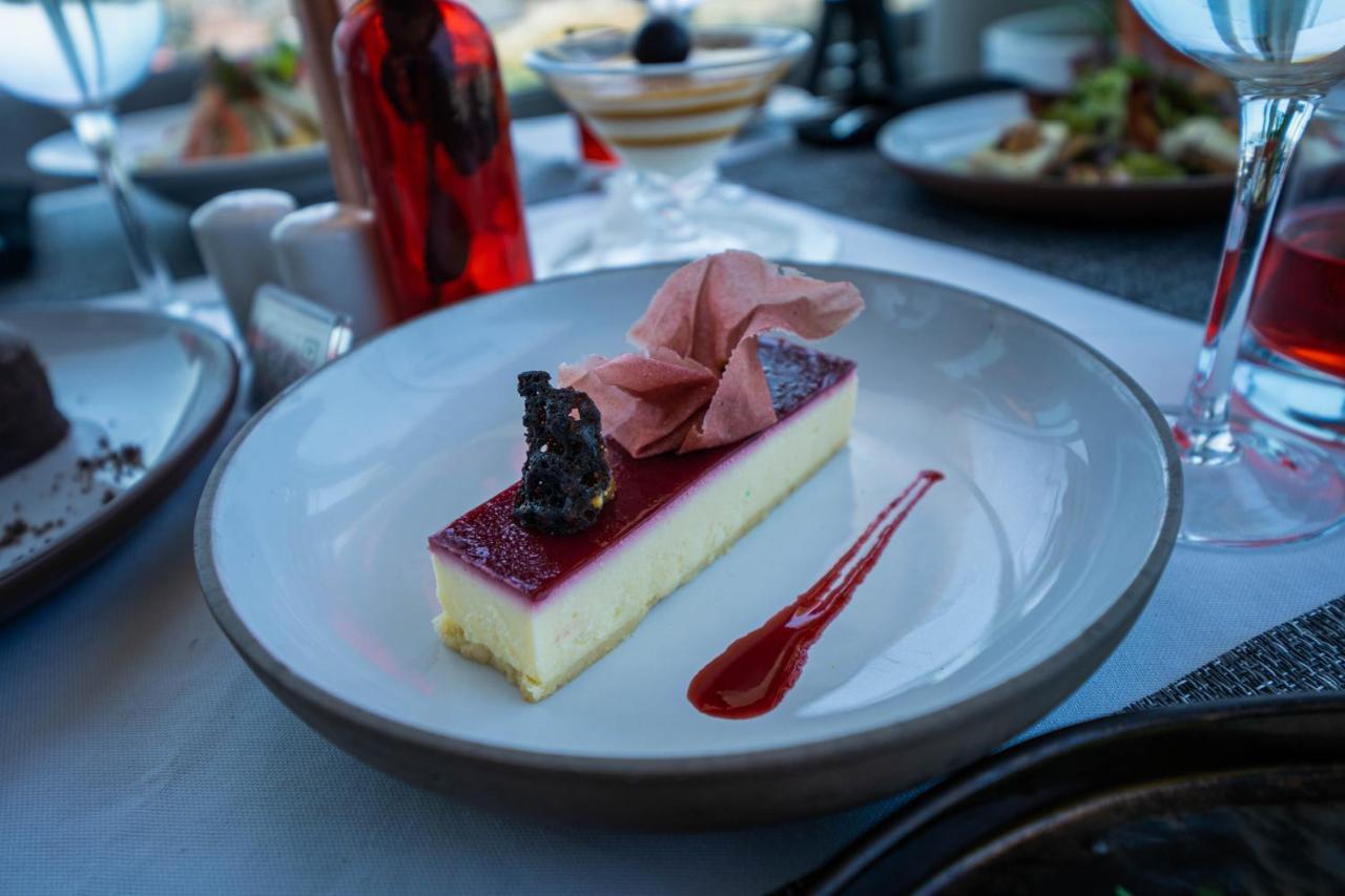Mandarin Palace Hotel & Spa Ταγγέρη Εξωτερικό φωτογραφία A cheesecake