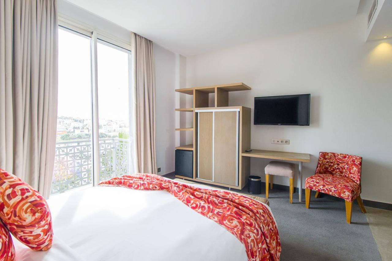 Mandarin Palace Hotel & Spa Ταγγέρη Εξωτερικό φωτογραφία A room at the hotel
