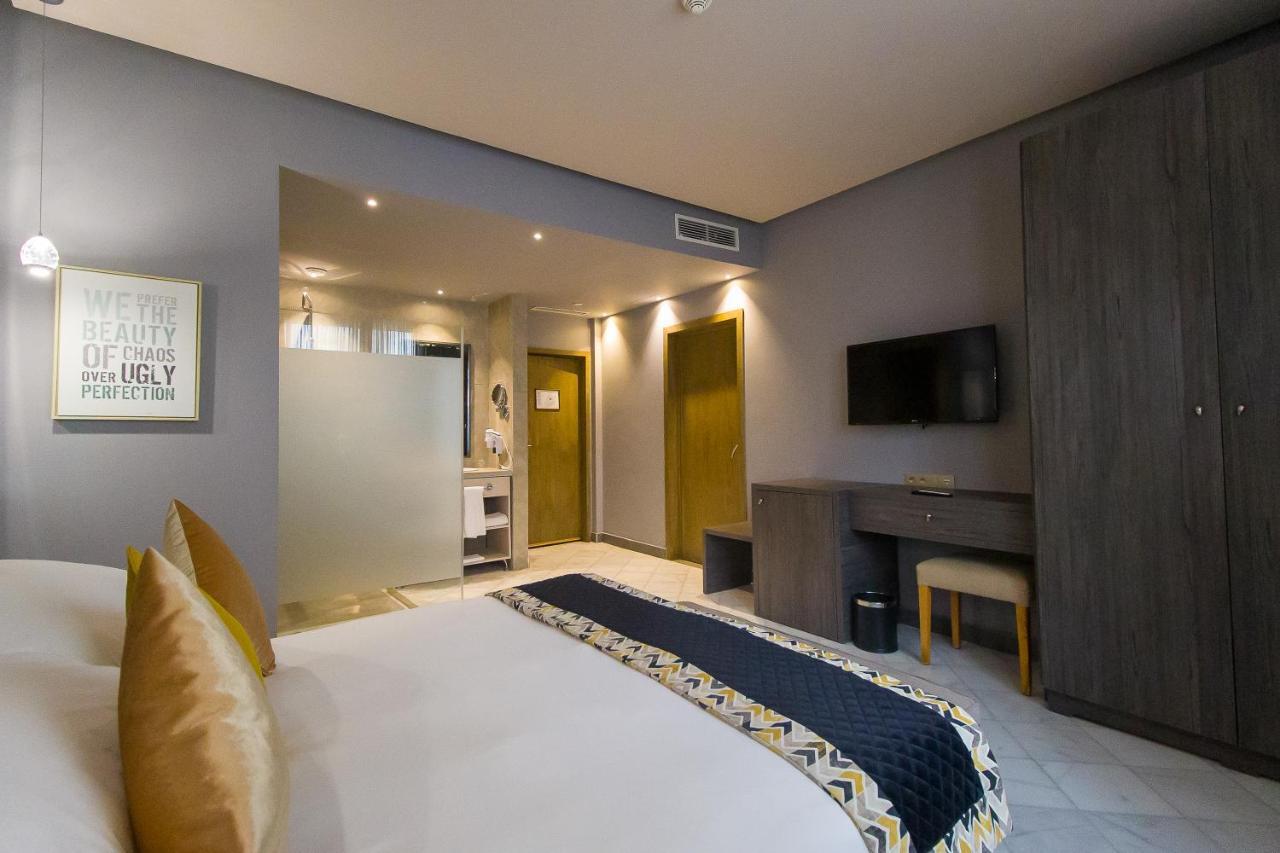 Mandarin Palace Hotel & Spa Ταγγέρη Εξωτερικό φωτογραφία A room at the hotel